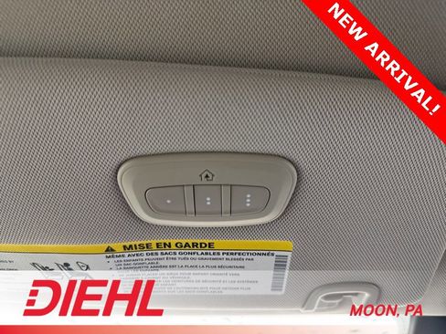 Used 2019 Chrysler Pacifica Touring-L w/ Advanced Safetytec Group image 38