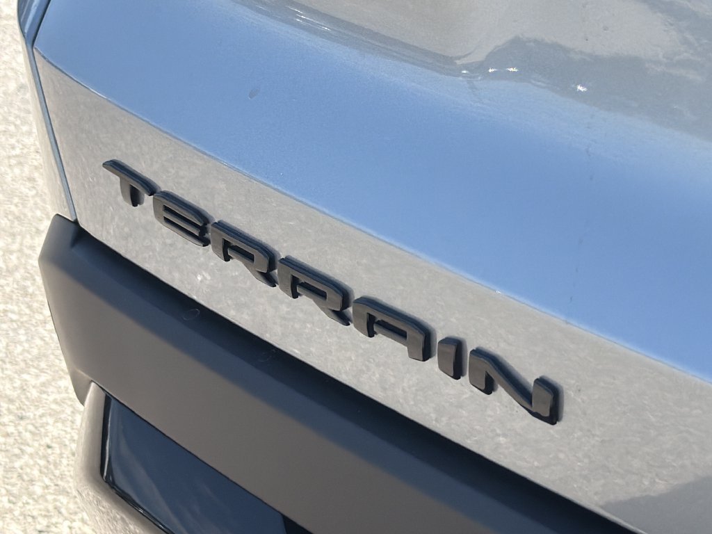 New 2027 GMC Terrain Elevation w/ Black Edition FWD image 7