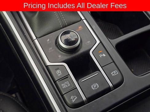 Used 2024 Kia Sorento S w/ Panoramic Sunroof Package AWD/4WD image 17