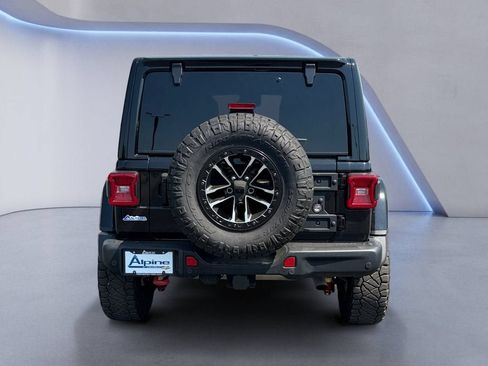 Used 2020 Jeep Wrangler Unlimited Rubicon AWD/4WD image 4