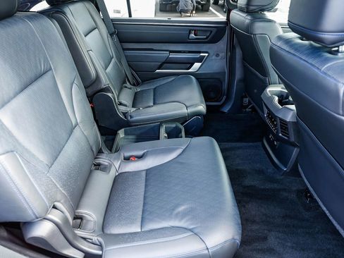 Used 2023 Toyota Sequoia Platinum image 18