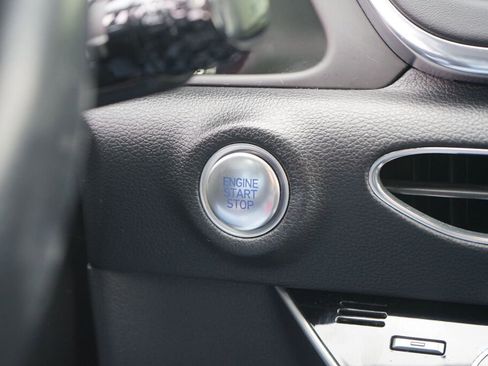 Certified 2022 Hyundai Sonata Limited w/ Cargo Package image 29