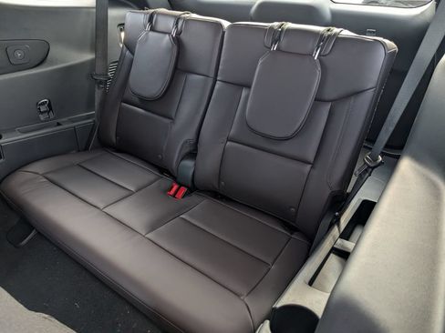 New 2026 Ford Explorer Platinum RWD image 6