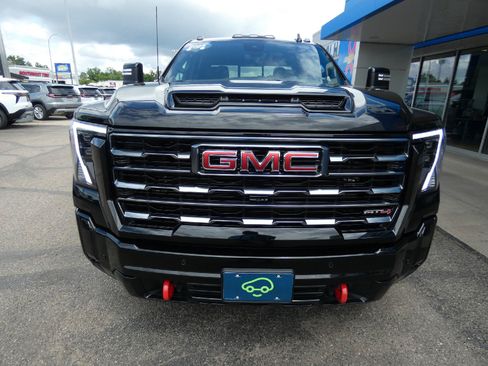 Certified 2025 GMC Sierra 2500 AT4 w/ AT4 Premium Plus Package AWD/4WD image 5