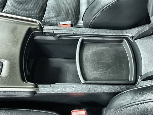 Used 2021 Honda Accord Touring image 18