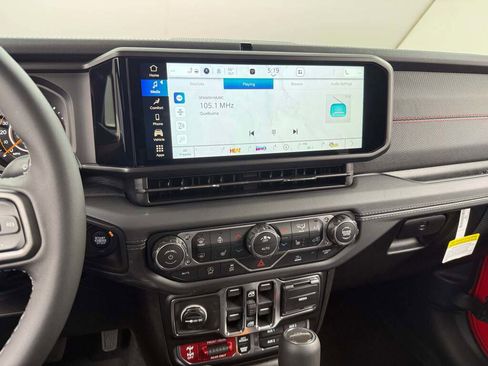 New 2026 Jeep Gladiator Rubicon image 28