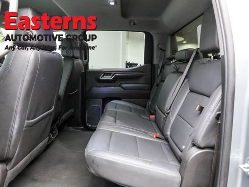 Used 2024 GMC Sierra 1500 SLT image 21