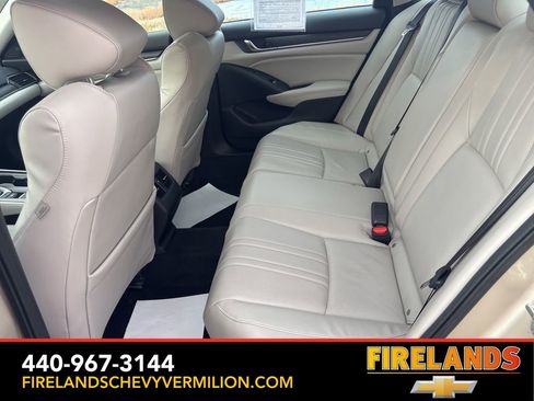 Used 2018 Honda Accord Touring image 46