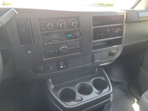 Used 2025 GMC Savana 2500 w/ Driver Convenience Package RWD image 15