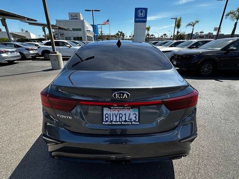 Used 2021 Kia Forte LXS FWD image 6