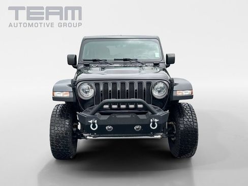 Used 2021 Jeep Wrangler Unlimited Rubicon AWD/4WD image 2