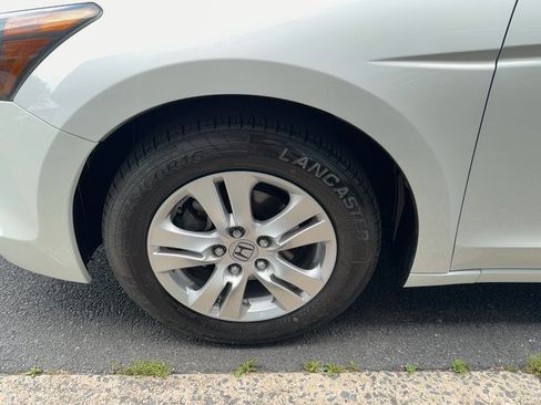 Used 2009 Honda Accord LX-P image 27