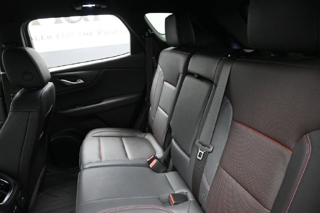 Used 2024 Chevrolet Blazer RS w/ Driver Confidence II Package FWD image 20