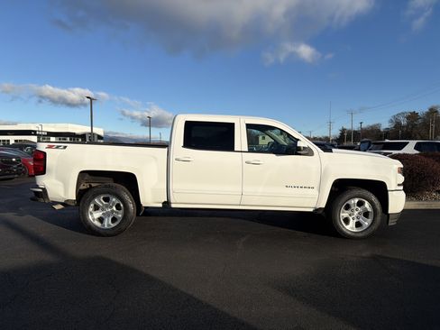 Used 2017 Chevrolet Silverado 1500 LT w/ All Star Edition image 4