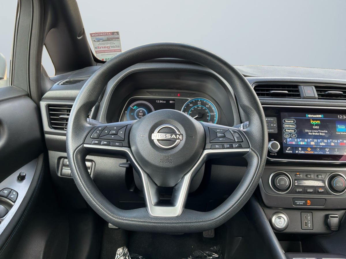 Used 2023 Nissan Leaf S FWD image 11