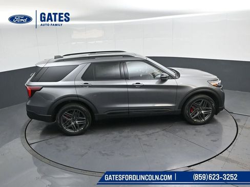 New 2026 Ford Explorer ST-Line w/ ST-Line Street Pack image 42