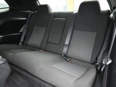 Used 2020 Dodge Challenger R/T w/ Blacktop Package image 28