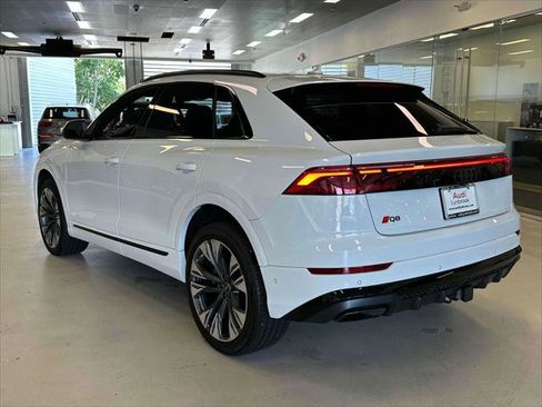 Used 2025 Audi Q8 Premium Plus w/ Premium Plus Package image 21