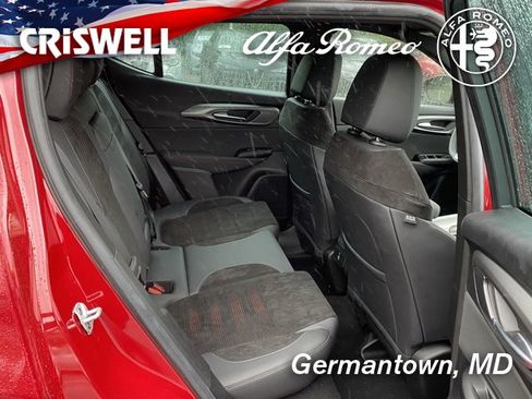 New 2024 Alfa Romeo Tonale Veloce w/ Active Assist Package image 41