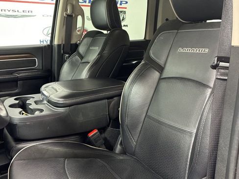 Used 2024 RAM 2500 Laramie w/ Safety Group AWD/4WD image 10