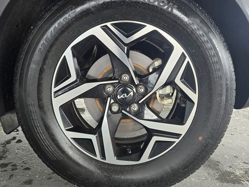 Used 2025 Kia Sportage LX FWD image 58