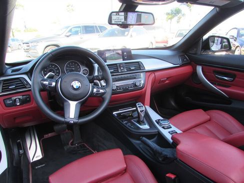 Used 2014 BMW 435i Convertible image 11