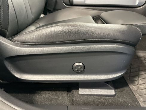 Used 2023 Mercedes-Benz EQB 350 4MATIC SUV w/ Pinnacle Package image 12