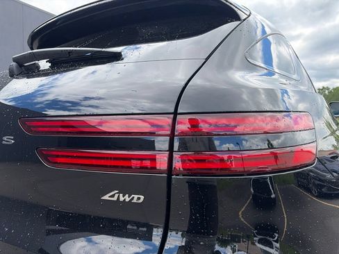 New 2026 Genesis GV70 2.5T AWD/4WD image 12