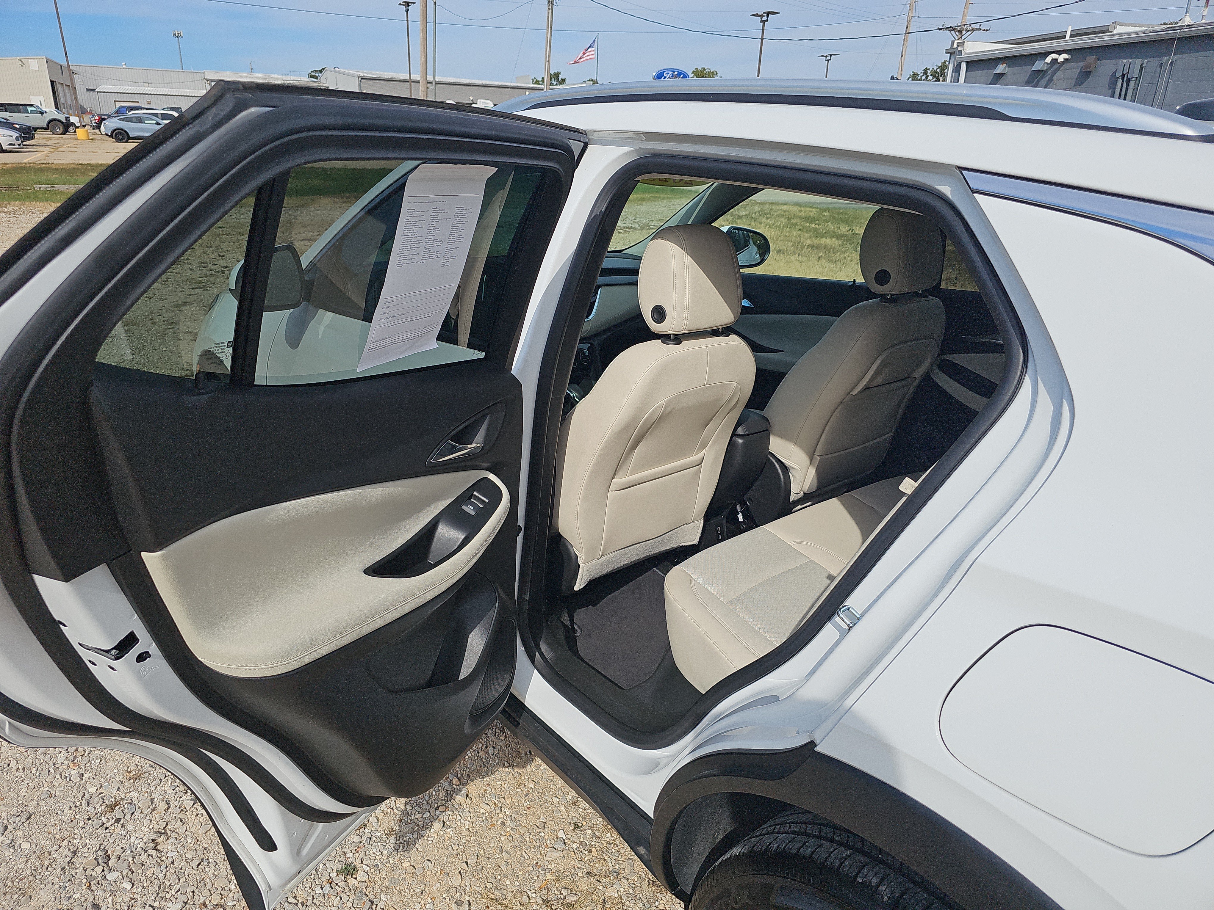 Used 2023 Buick Encore GX Select w/ Safety Package II AWD/4WD image 11
