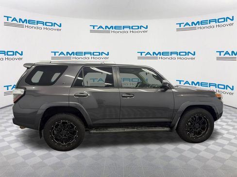 Used 2016 Toyota 4Runner SR5 RWD image 6