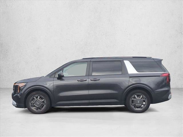 Used 2025 Kia Carnival EX FWD image 8