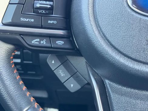 Used 2022 Subaru Crosstrek 2.5i Limited w/ Popular Package #4 image 23