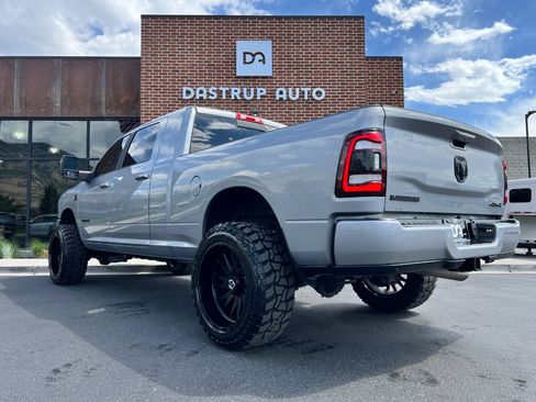 Used 2024 RAM 2500 Laramie w/ Night Edition AWD/4WD image 4