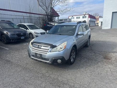 Used 2013 Subaru Outback 2.5i Premium w/ Popular Pkg 3 image 3
