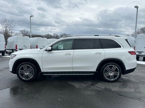 New 2026 Mercedes-Benz GLS 450 4MATIC image 4