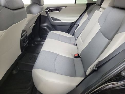 Used 2025 Toyota RAV4 XLE w/ Convenience Package FWD image 12