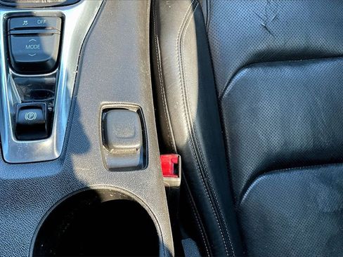 Used 2016 Chevrolet Camaro LT image 32