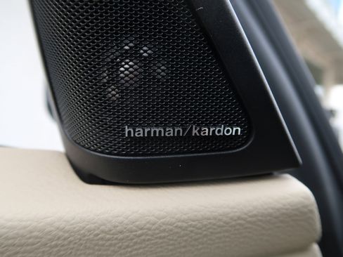 Used 2011 BMW 328i Coupe image 23