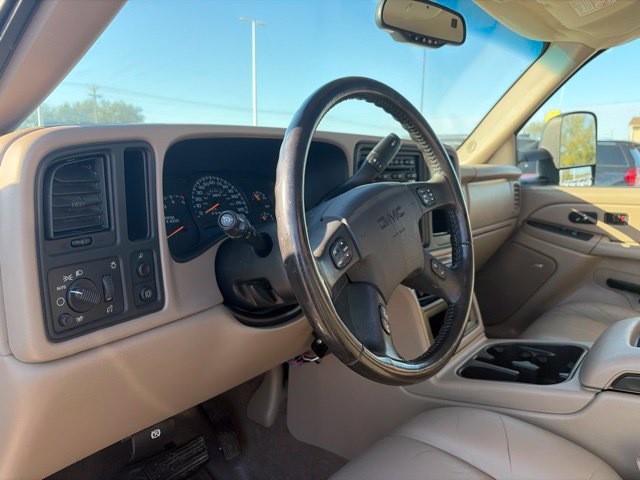 Used 2007 GMC Sierra 2500 SLT w/ Heavy-Duty Power Package RWD image 17