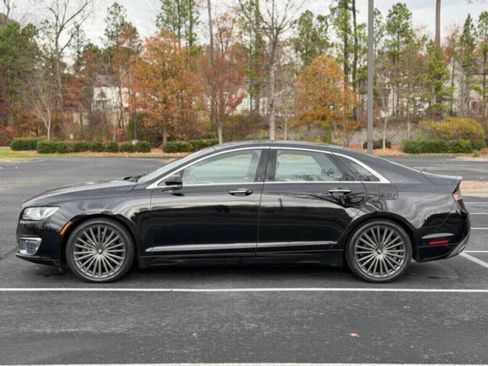 Used 2017 Lincoln MKZ Reserve w/ Climate Package image 4