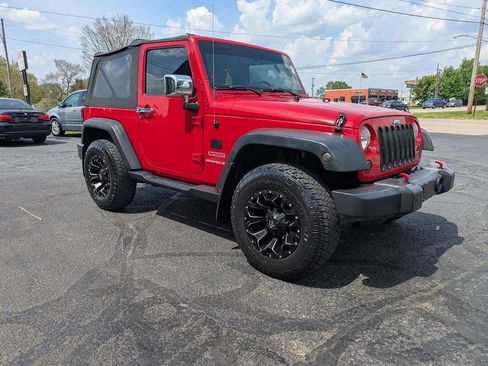 Used 2010 Jeep Wrangler Sport AWD/4WD image 4