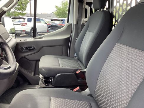 Used 2025 Ford Transit 250 Low Roof w/ Exterior Upgrade Package RWD image 12