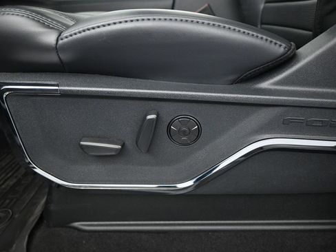 New 2026 Ford F350 Platinum AWD/4WD image 10
