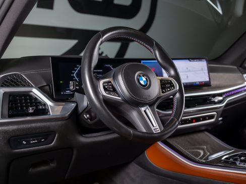Used 2024 BMW X5 M60i AWD/4WD image 32