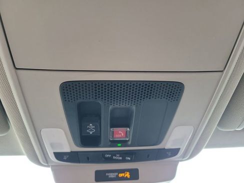 Certified 2023 Honda Accord EX image 28