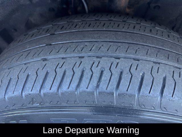 Used 2023 Toyota RAV4 LE AWD/4WD image 11
