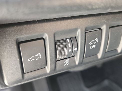 Certified 2024 Subaru Outback Onyx Edition XT AWD/4WD image 18