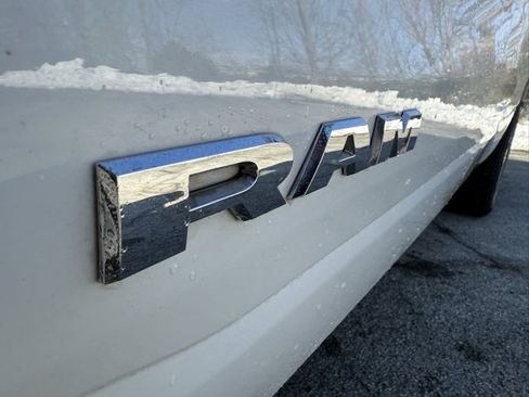 Used 2019 RAM 1500 Big Horn image 11