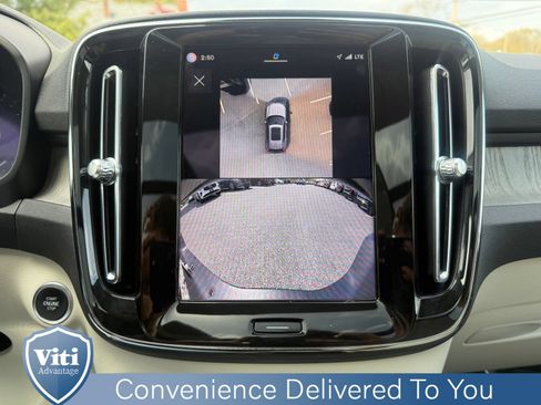 Certified 2024 Volvo XC40 B5 Plus w/ Protection Package Premier AWD/4WD image 34