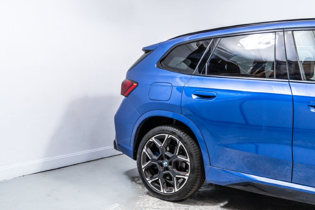 Used 2024 BMW X1 M35i w/ Premium Package AWD/4WD image 11